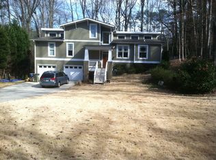 2537 Kingsley Dr NE, Roswell, GA 30062