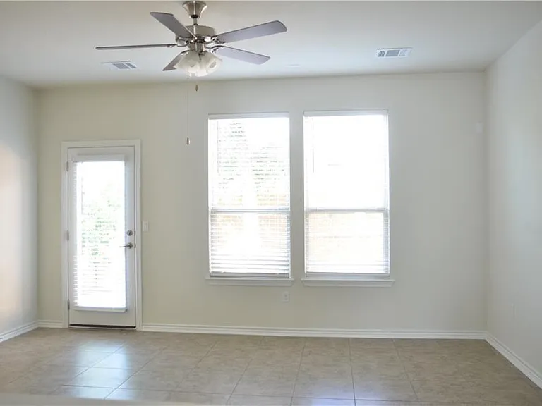14403 McCoy Loop — Photo 10