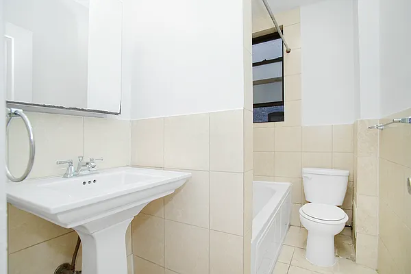 Rented by Living New York | media 17