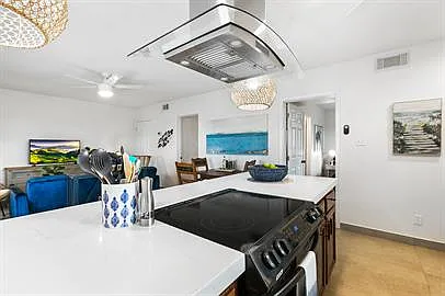 113 W Sunny Isle Dr #2 — Photo 8