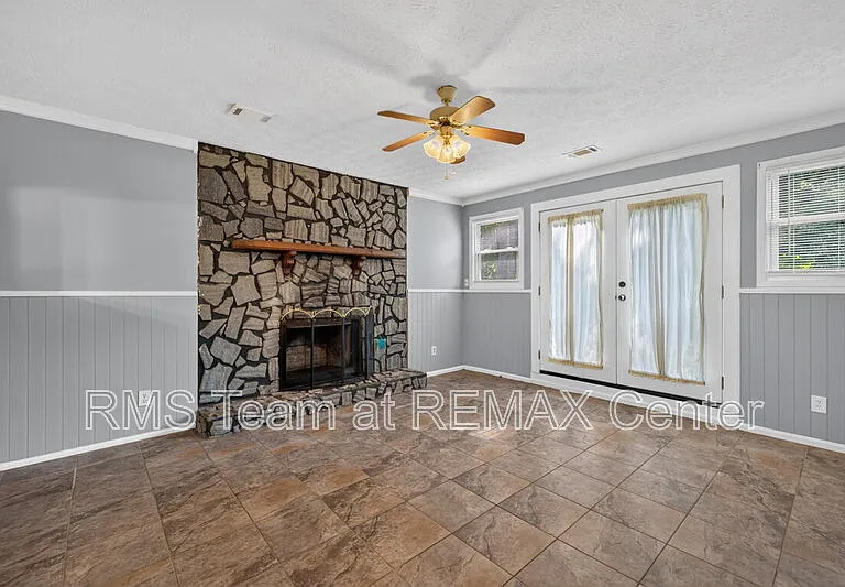 4905 Annistown Rd — Photo 16