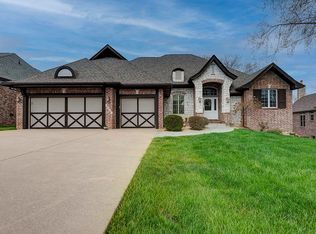 4067 E Wilshire St, Springfield, MO 65809