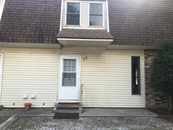 Outside view of entrance to Apt. D.