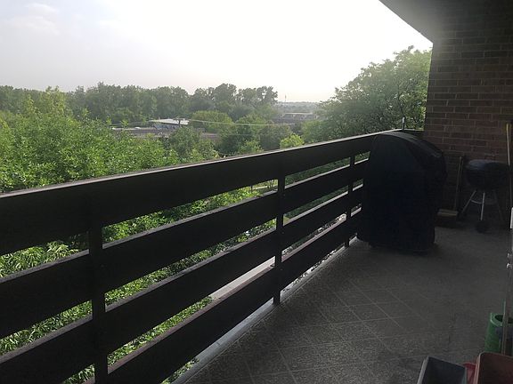 3rd image of 2020 Chestnut Ave Unit 510