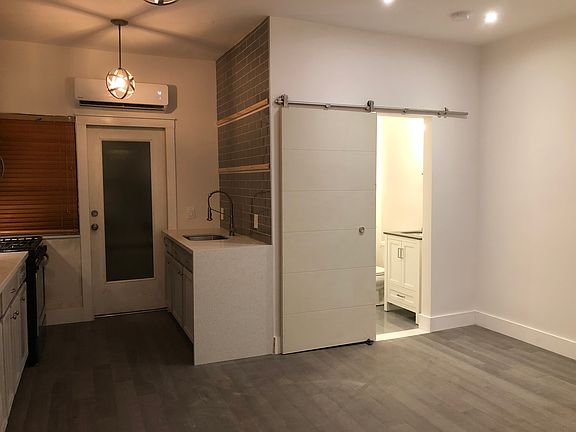 3rd image of 1325 Meridian Ave APT 3