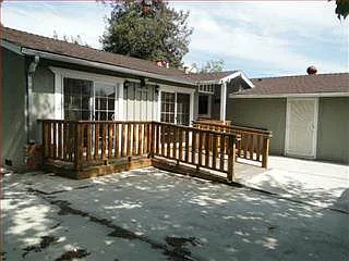 3537 Dormer Ave photo 1