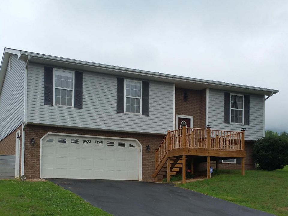 1st image of 226 Gala Dr
