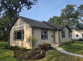 420 E 156th Pl, South Holland, IL