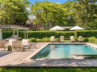 72 Narrow Ln, Southampton, NY 11968