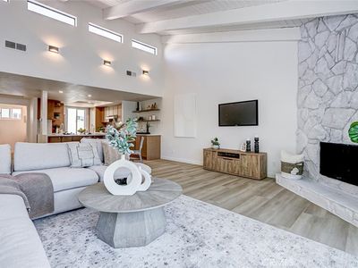 848 1st St, Hermosa Beach, CA, 90254