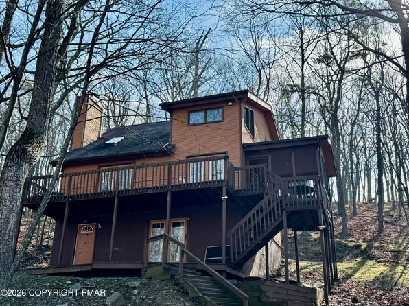 119 Durham Dr, Bushkill, PA 18324