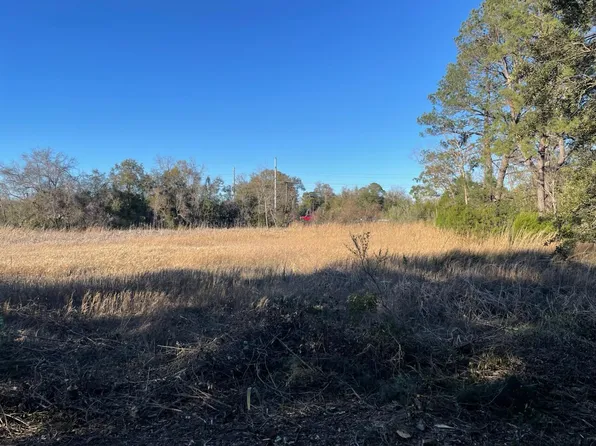 3136 Terry Dr, North Charleston, SC 29405