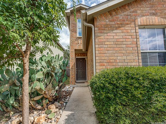 3rd image of 147 Adelaide Oaks