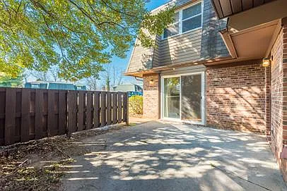 502 Cedartop Ln #B — Photo 25