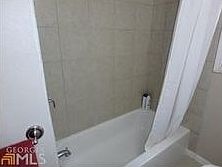 4th image of 5087 Lorraine Pl