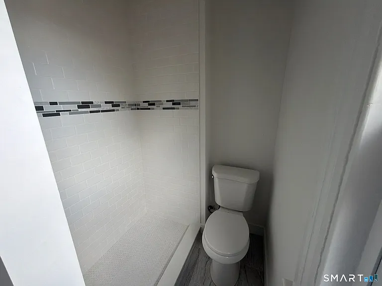 316 W Main St #2 — Photo 24