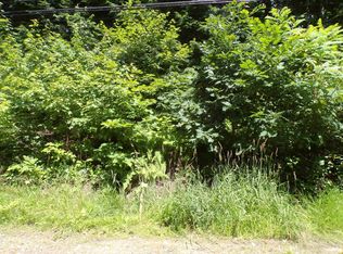 14 Eastman Shore Rd N, Laconia, NH 03246