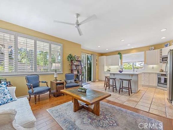 3rd image of 28441 Lobelia Ln