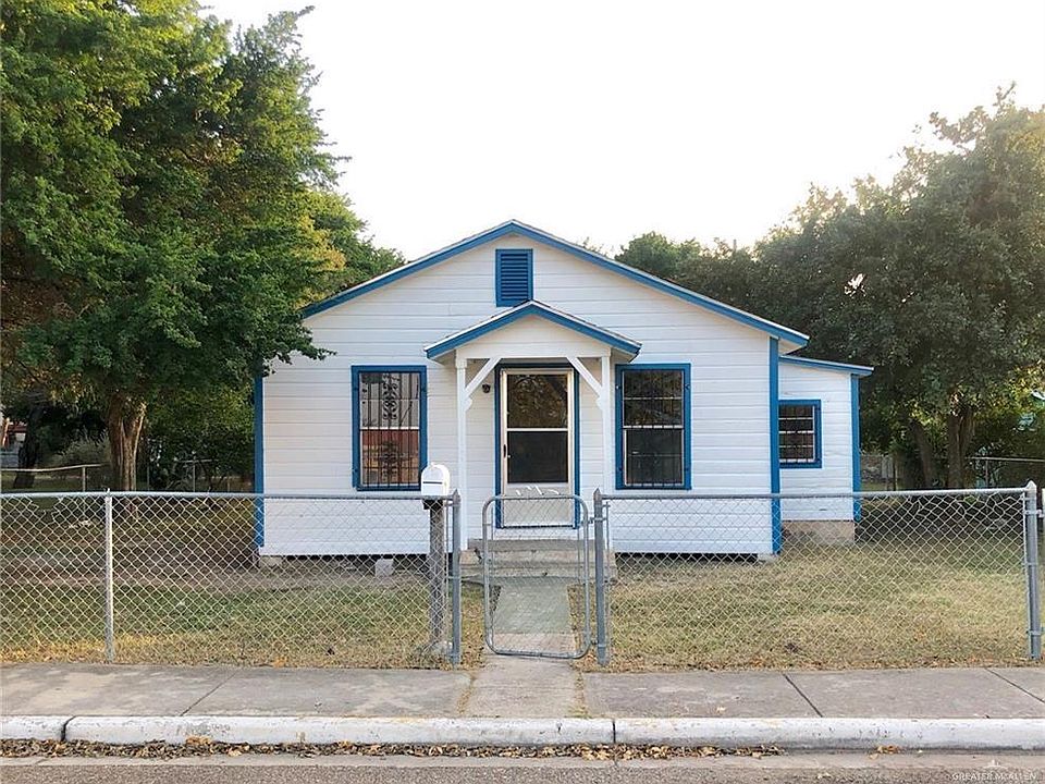 1st image of 2417 Fresno Ave