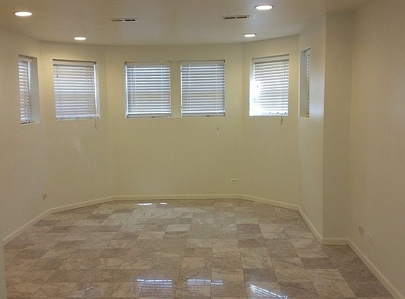 5th image of 2301 W Rosemont Ave APT 2