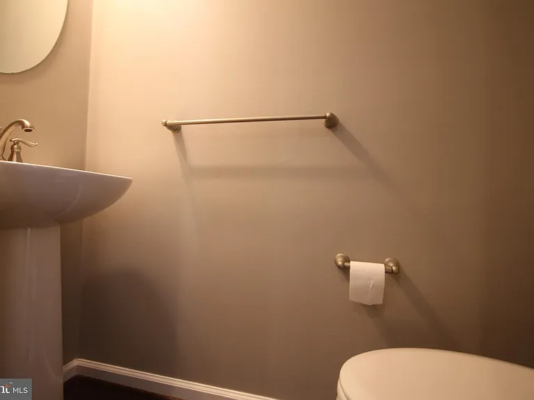 228 Compass Dr — Photo 31