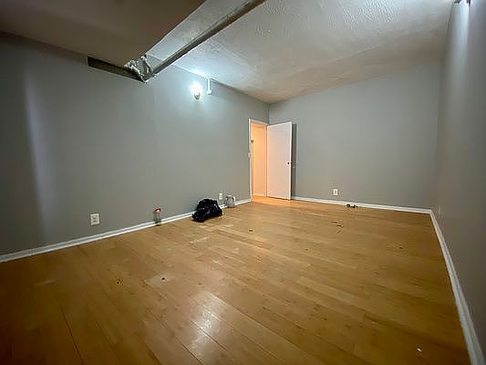 2nd image of 442 W 160th St