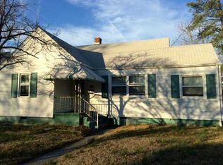 1612 Broadfield Rd, Norfolk, VA 23503