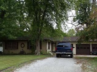 527 Raleigh Rd, Galveston, IN 46932