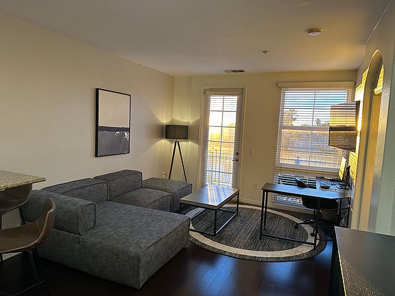 5th image of 3957 30th St Unit 401