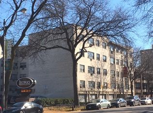 6919 N Sheridan Rd APT 501, Chicago, IL 60626