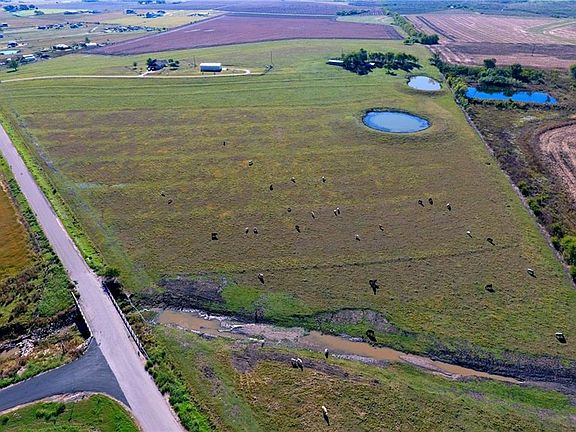 4th image of 2676 County Road 414