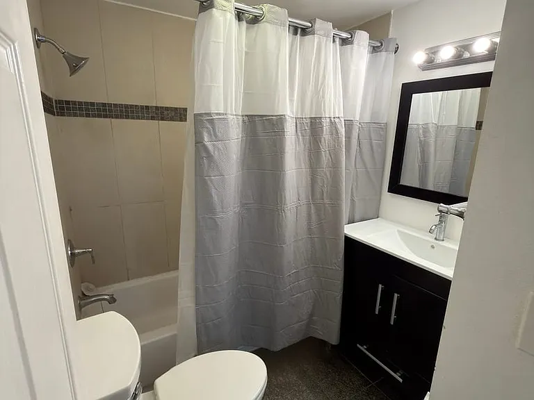 618 N Howard St #138 — Photo 9