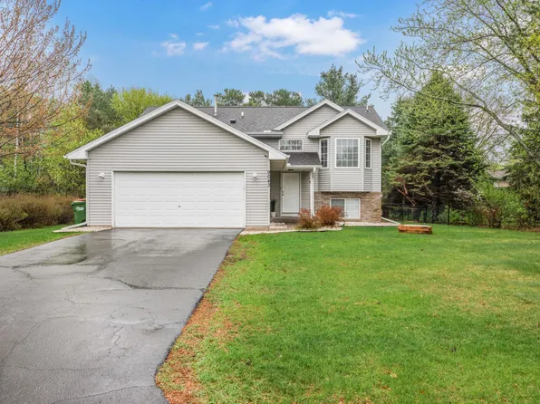 9043 Waconia St NE, Blaine, MN 55449