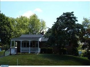 2635 Bancroft Dr, Aston, PA 19014