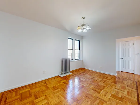 501 West 175th Street image 1 of 6