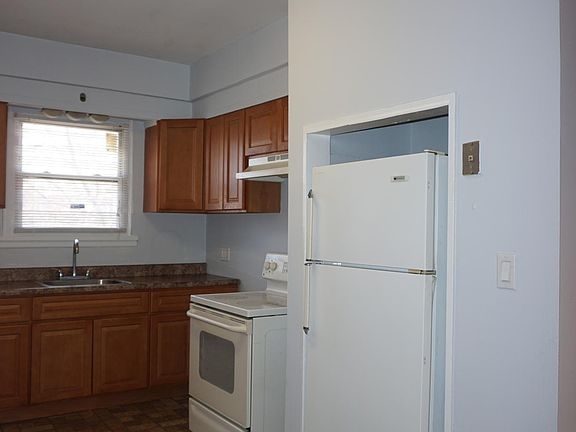 5th image of 293-299 Parker St