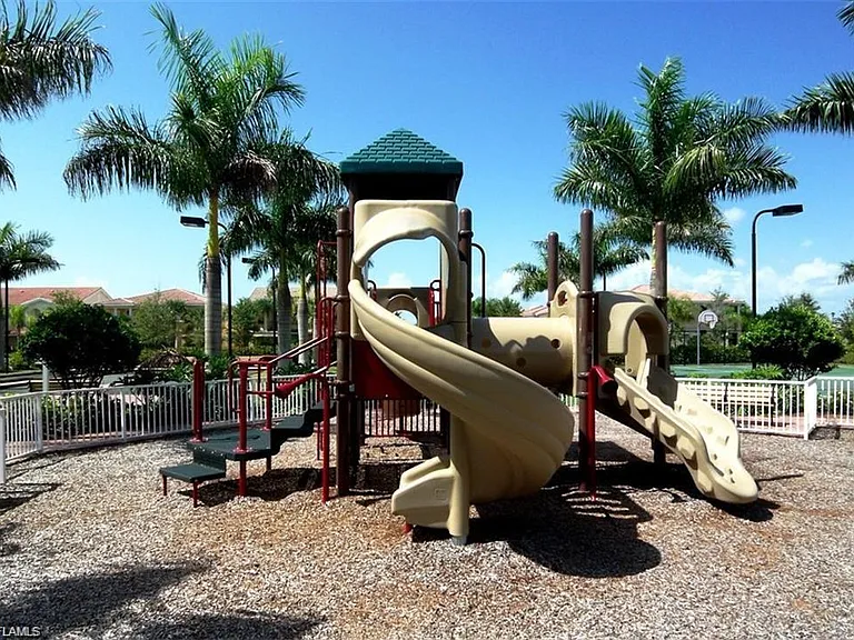 15142 Reef Ln — Photo 39
