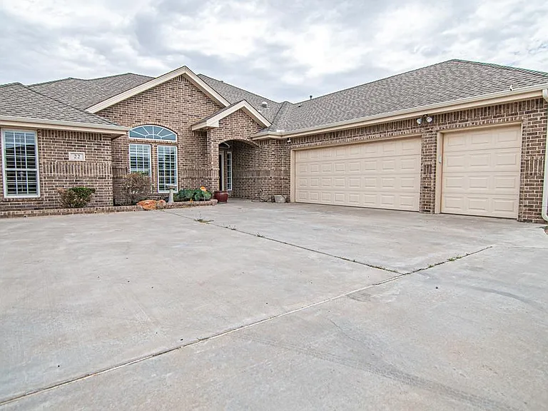 22 San Juan Ct — Photo 3