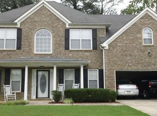47 Rockport Dr, Riverdale, GA