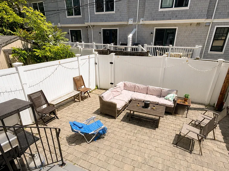 162 O St #1 — Photo 3