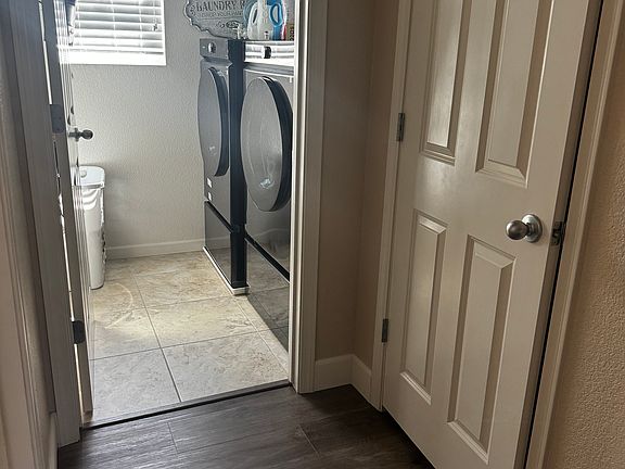 4th image of 520 Alboran Sea Cir