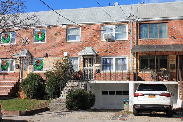 1st image of 7533 Penelope Ave