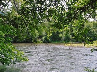 54396 Rainbow Dr, Mckenzie bridge, OR 97413