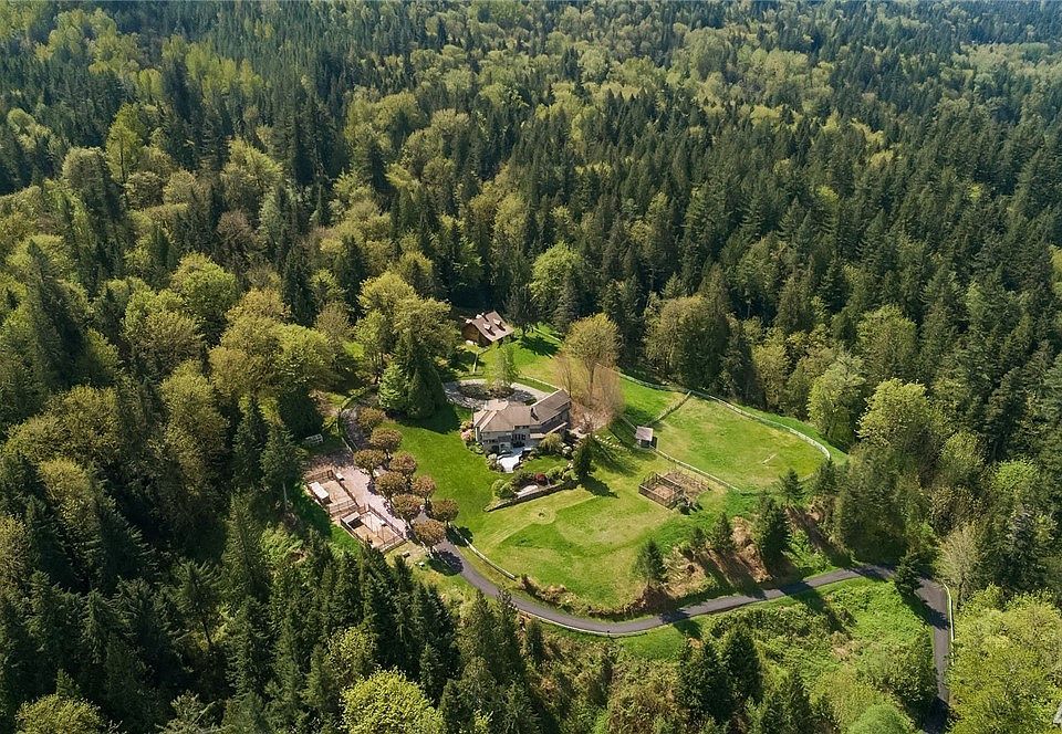Welcome to this outstanding, Pacific Northwest Country Estate located in Fall City, just 26 miles from Seattle. The estate spans over 31 acres & offers views of the Cascades, Mt. Si and the Snoqualmie River.