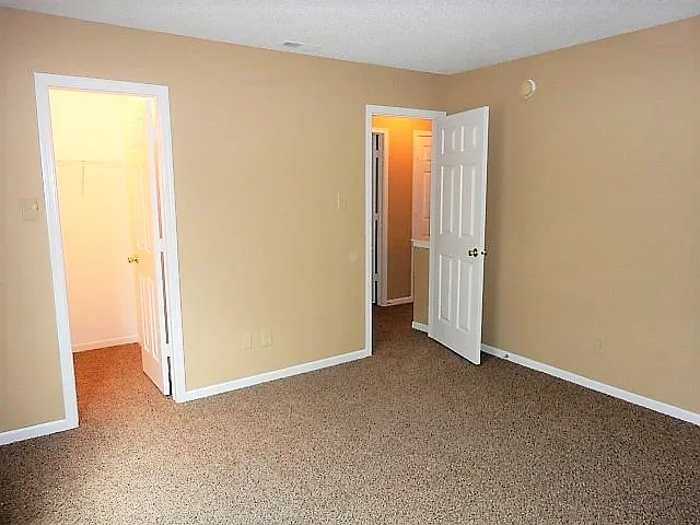 13898 Meadow Lake Dr — Photo 11