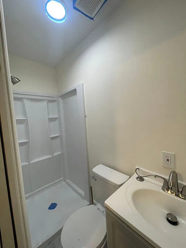 1 bed, 1.0 bath, 400 sqft, $1,250 — Photo 4