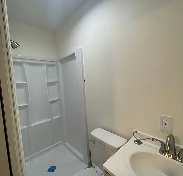 2194 Ponce De Leon Cir #1 — Photo 6