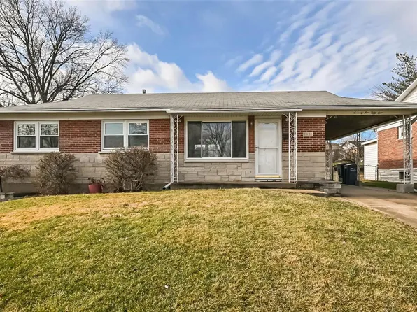 7951 Croydon Dr, Saint Louis, MO 63123