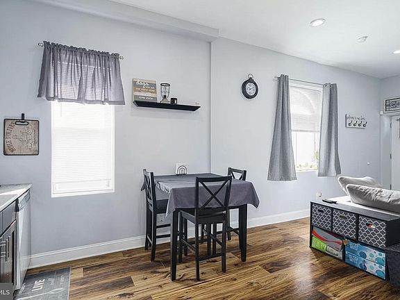 4th image of 4930 Florence Ave APT 1