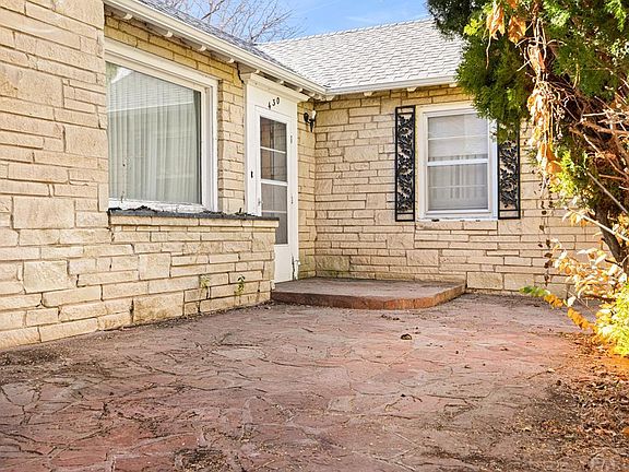 3rd image of 430 Dittmer Ave